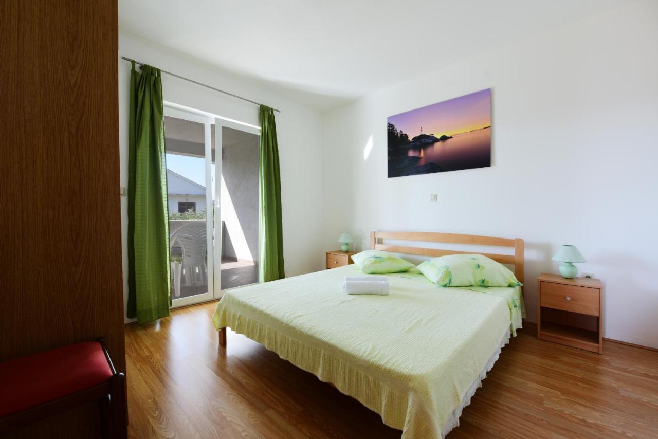 Apartments Sime 佩特坎内 外观 照片