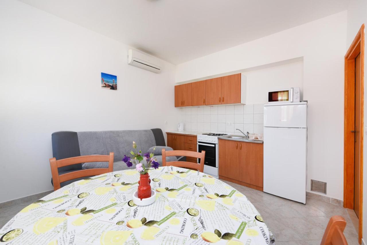Apartments Sime 佩特坎内 外观 照片