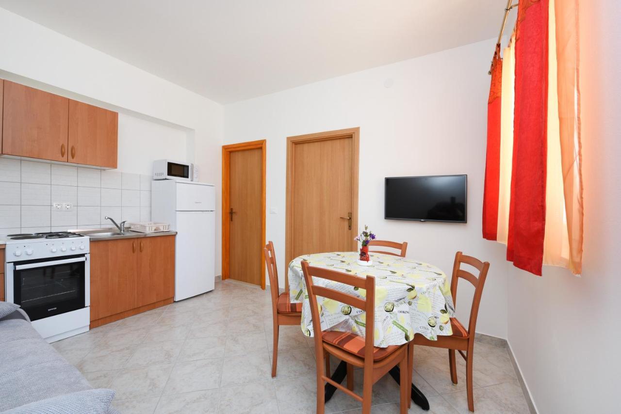 Apartments Sime 佩特坎内 外观 照片